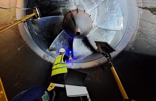 Scanning of a large Francis runner